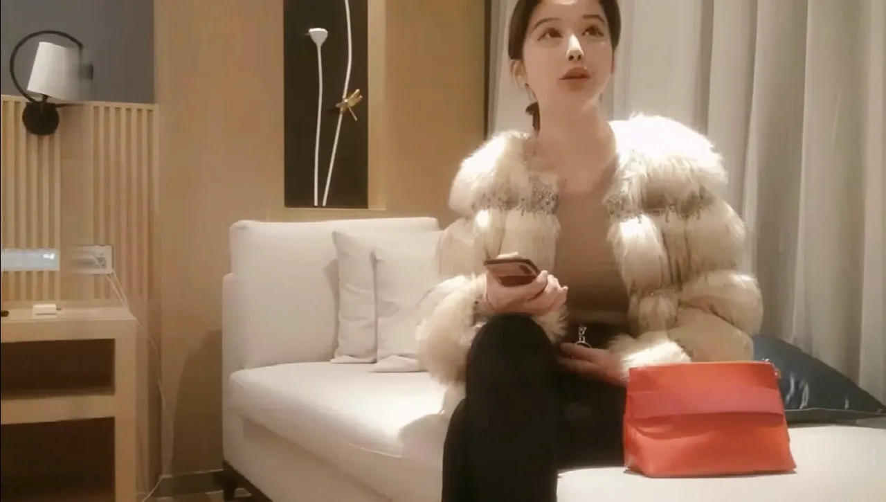 探花刚下海的良家兼职女神