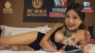 泄欲不伦天堂高中弟弟约炮约到表姐_艾秋