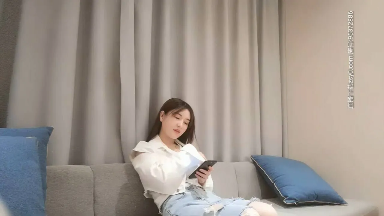 舔弄抽插猛操上位骑乘呻吟